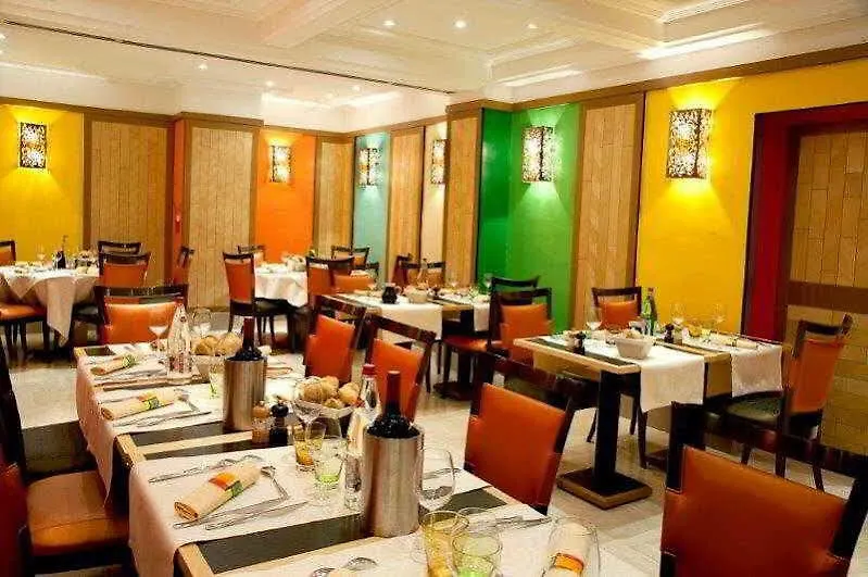 Hotel Le Cardinal Paris